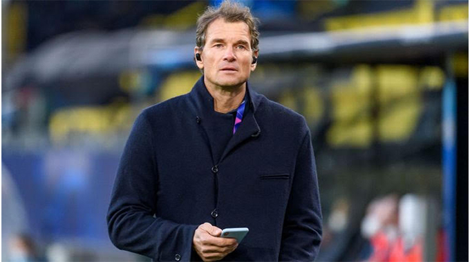 Hertha Berlin sack Jens Lehmann for racist WhatsApp message