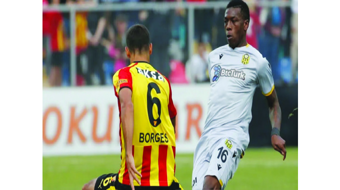 Hadebe gets Designated Player status as new Dynamo signing