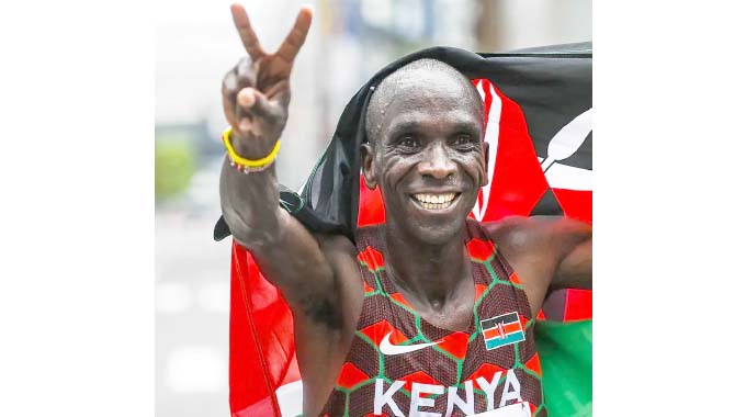 Kipchoge successfully defends Olympic marathon title
