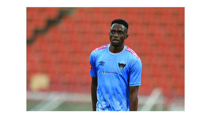 Chiefs beat Chicken Inn to defender’s signature
