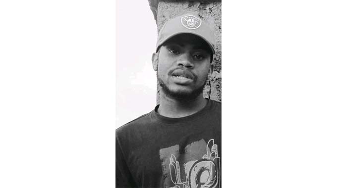 Bobse7en to “create an EP”