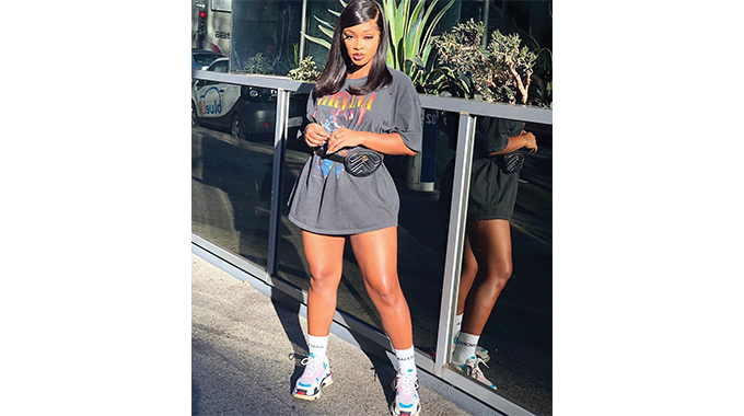 It’s summer: Bring out the shorts and mini!