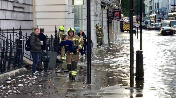 Floods hit London