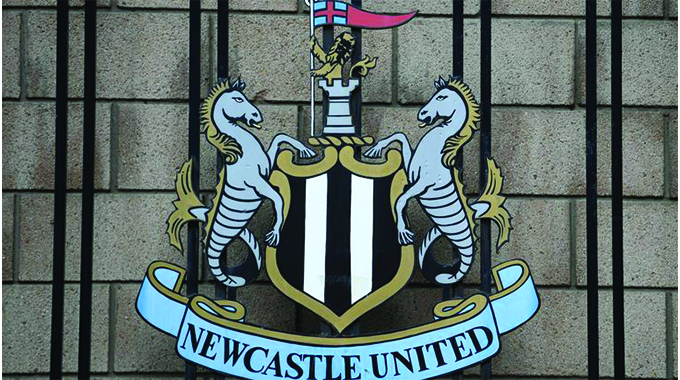 Newcastle Utd bans Arab-style clothing at matches