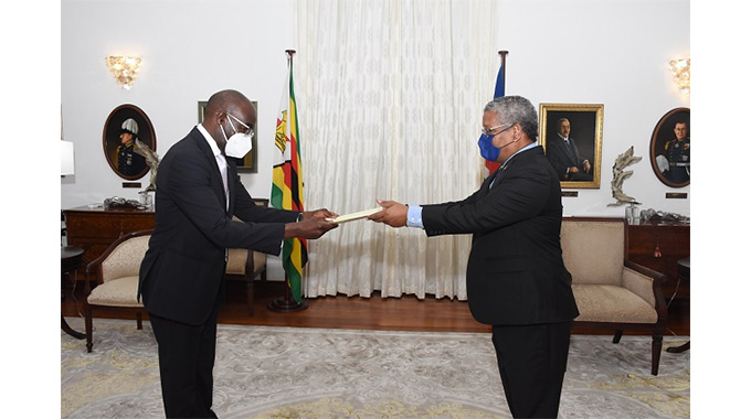 Zim, Seychelles seek deeper bilateral, trade cooperation