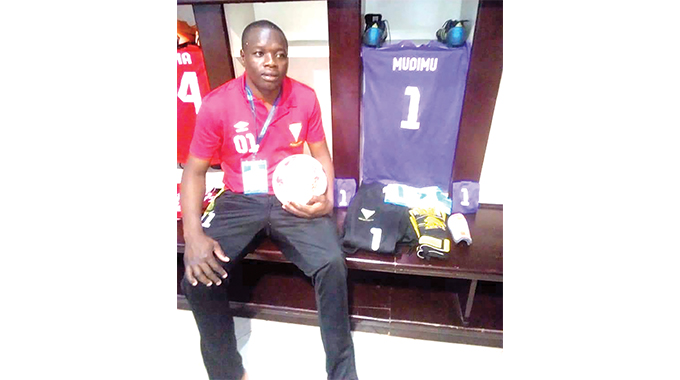 Triangle Utd player dies