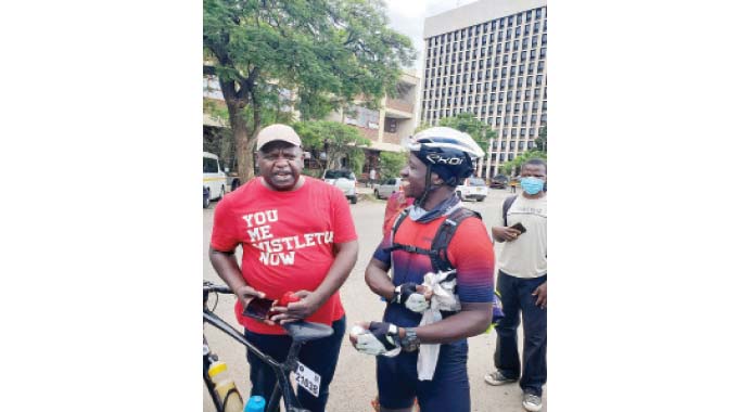 WATCH: Champion cyclist does Midrand to Bulawayo in two days