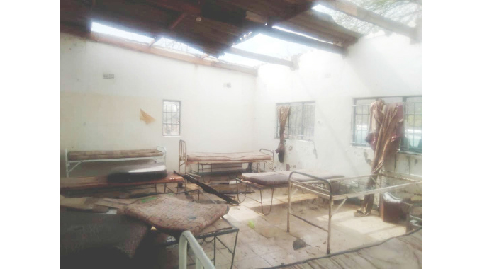 Storm destroys clinic, school in Binga