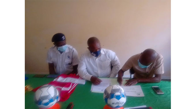 ZIFA Bulawayo Province seals a three-year sponsorship deal with Machache Security Services
