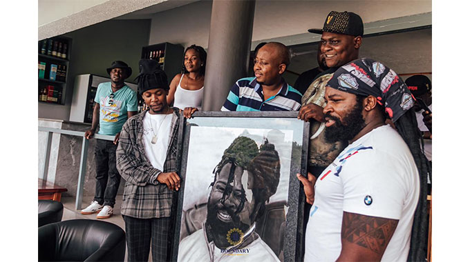 Local portraitist laments lack of working material