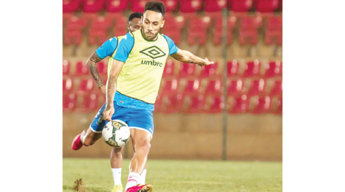 Aubameyang leaves Afcon, returns to Arsenal
