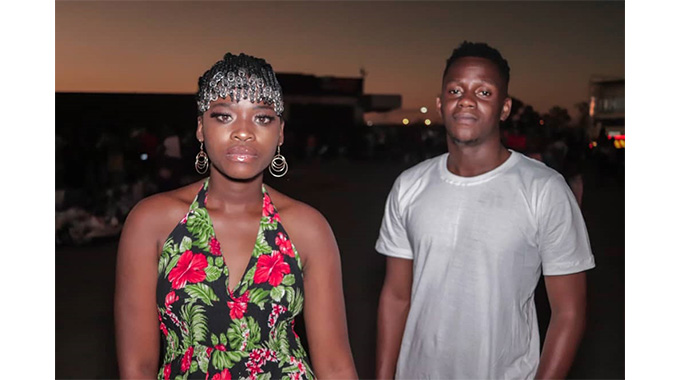 Blue Rose collabos Luminous in new single