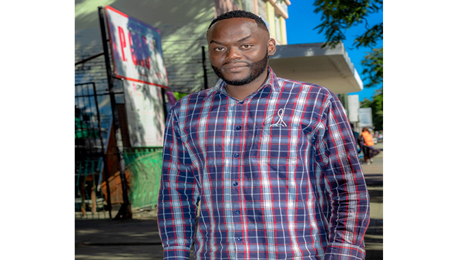 Bosso fire worker for Sikhonjwa links