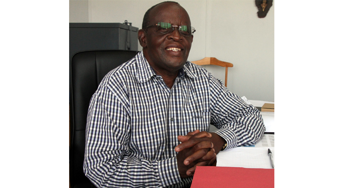 Minister Sanyatwe appoints National Gallery of Zimbabwe board