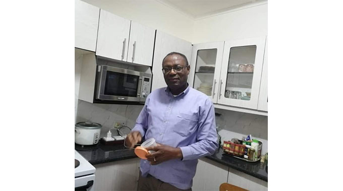Former Hwange FC treasurer Sibanda dies