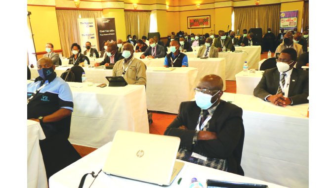 Zimbabwe in ambitious energy renewable target