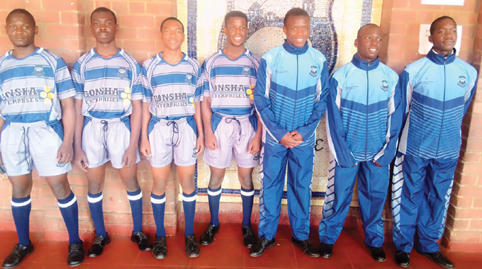 Milton High gets new rugby kit