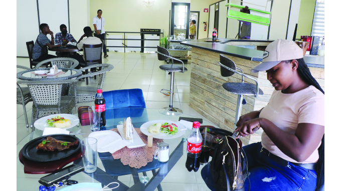 New supermarket, restaurant opens in Byo