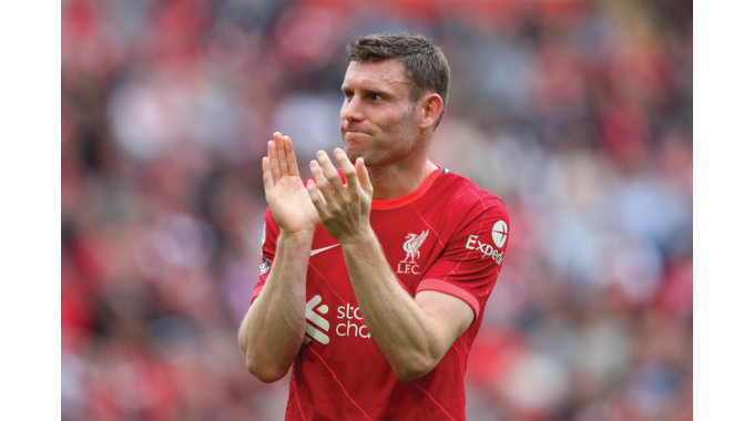 Milner signs new contract at Liverpool