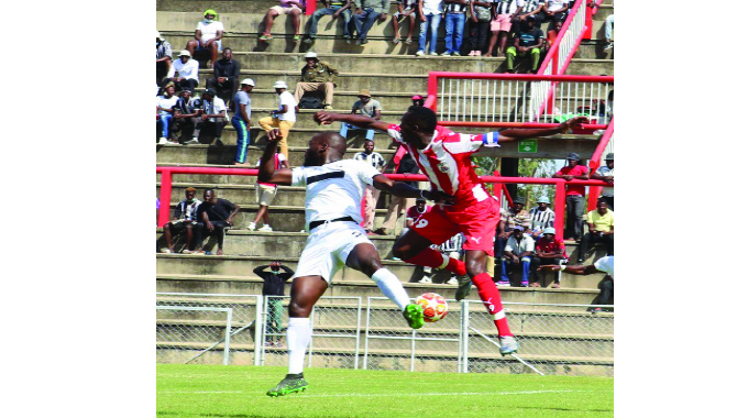 Vincent Moyo completes Chicken Inn move . . . as Gamecocks prepare for life after Donovan