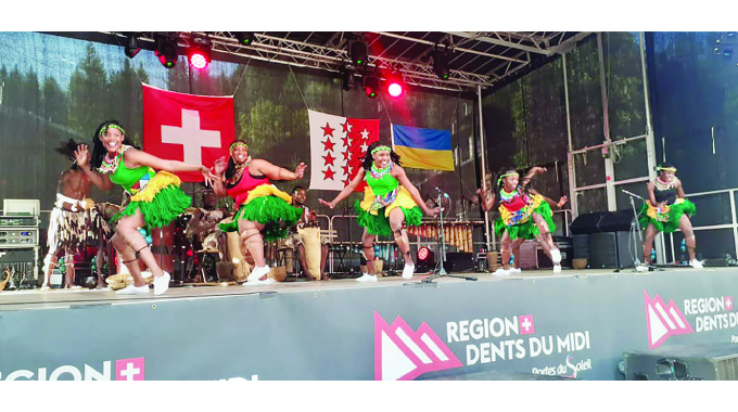 Ezimnyama shine in Switzerland