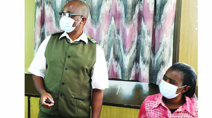 Government screens 9 000 for tuberculosis
