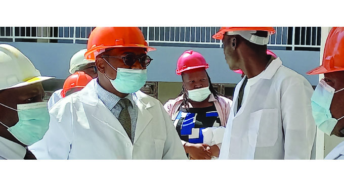 Blacklist for shoddy work contractors