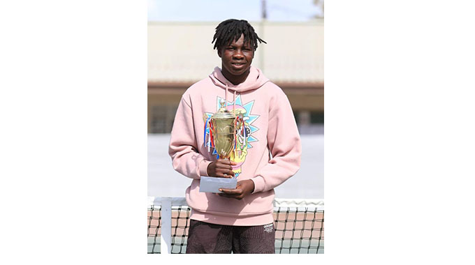 Zimbabwe youngster gets US tennis scholarship