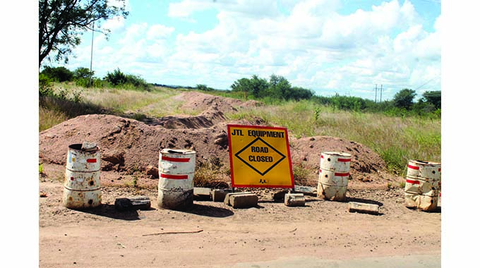 Cecil Avenue contractor demands US$11,5 million
