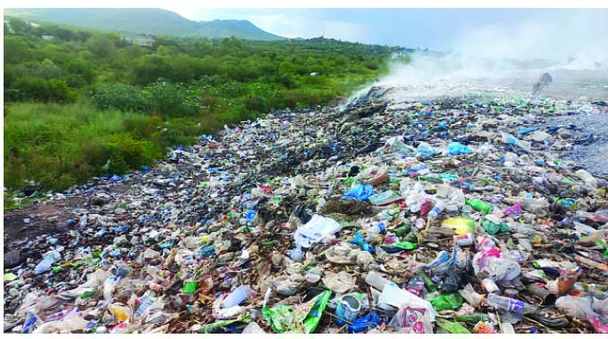Condemned dumpsite chokes Gwanda residents