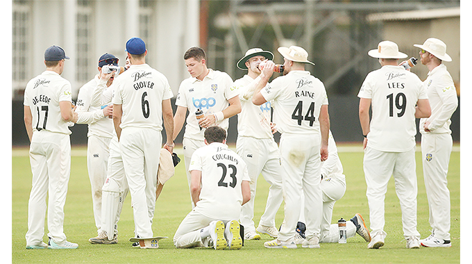 Durham thump Southerns in two days, as Northerns fight on against Glamorgan
