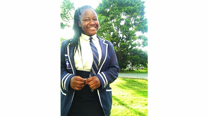 Girls dominate Gloag & David Livingstone charts
