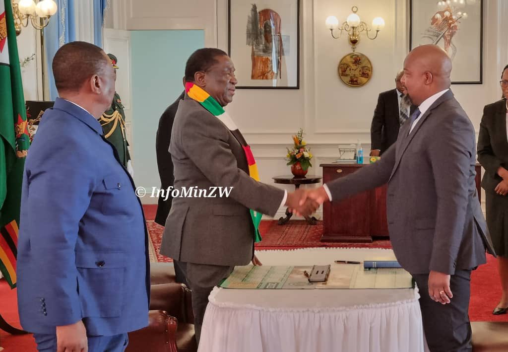 President swears in tribunal to investigate judge