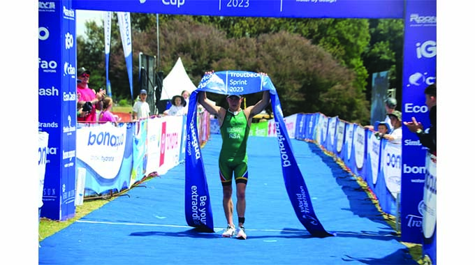 South Africans dominate junior triathlon