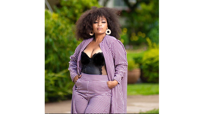 Songstress La Dee ramps things up