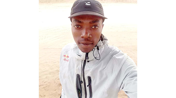 Alleged smuggler shot dead by SA soldier