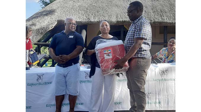 19 women tee off Matabeland golf tourney