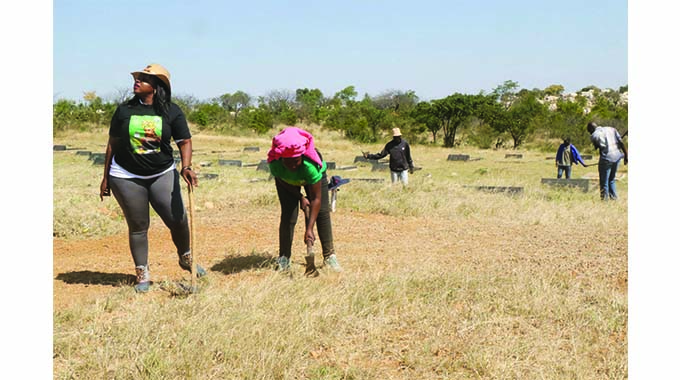 WATCH: Ward 20 aspirant Sandra Ndebele cleans up provincial heroes’ acre