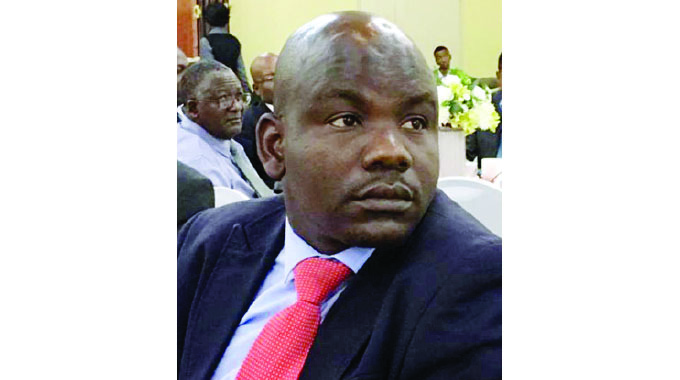 Bulawayo mayor prepares for life outside council