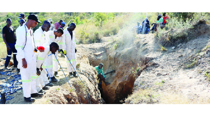 Rescue underway after rockfall traps illegal miners