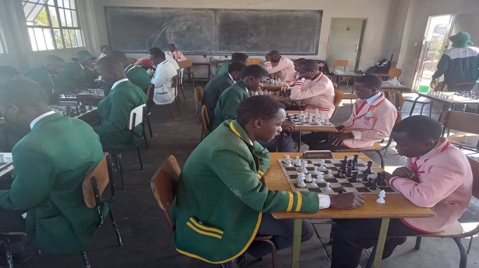 Plumtree to host Winter chess open