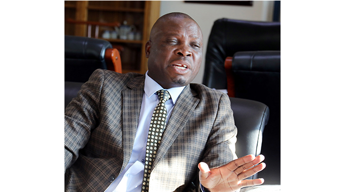 Minister Moyo meets SA journalists on cultural exchange programme
