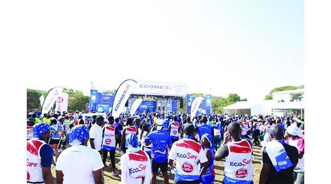 Econet marathon warms up Comrades
