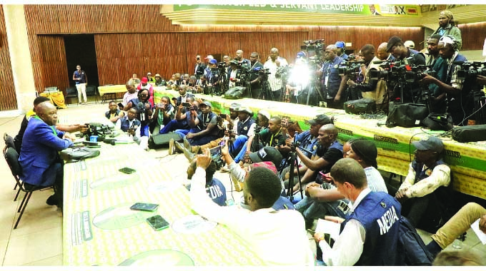 Zanu-PF calls Mumba to order