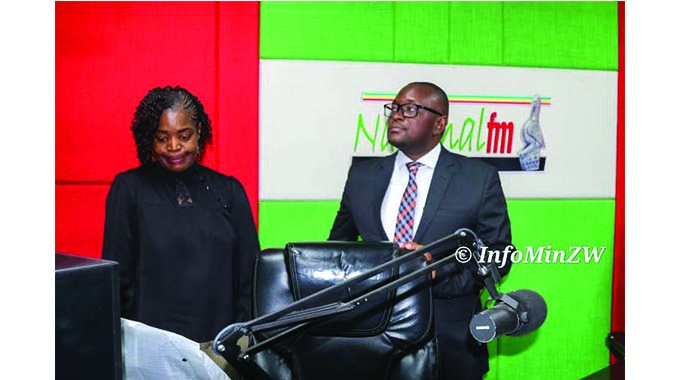 Minister Muswere tours ZBC
