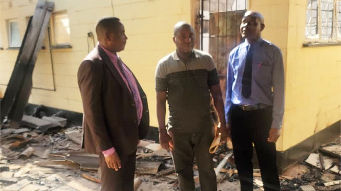Thieves destroy school with explosives, flee with US$15