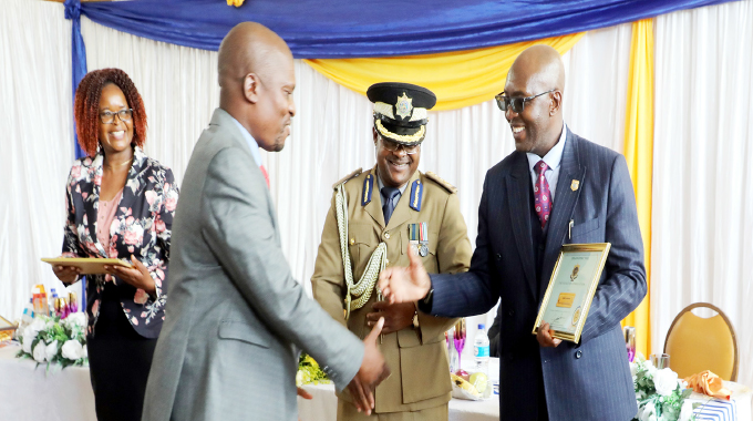 WATCH: ZRP honours outstanding officers