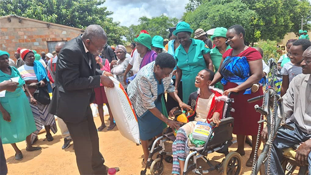 Seventh Day Adventist Church gives Christmas Goodies to vulnerable groups in Bulawayo
