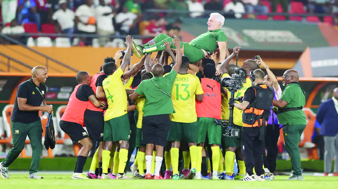 Broos heaps praise on his players