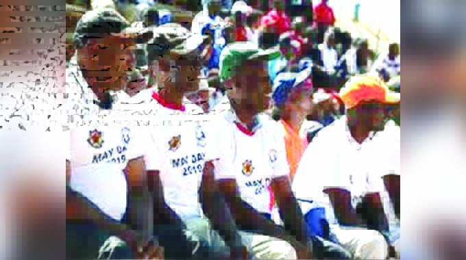 Zimbabweans commemorate May Day